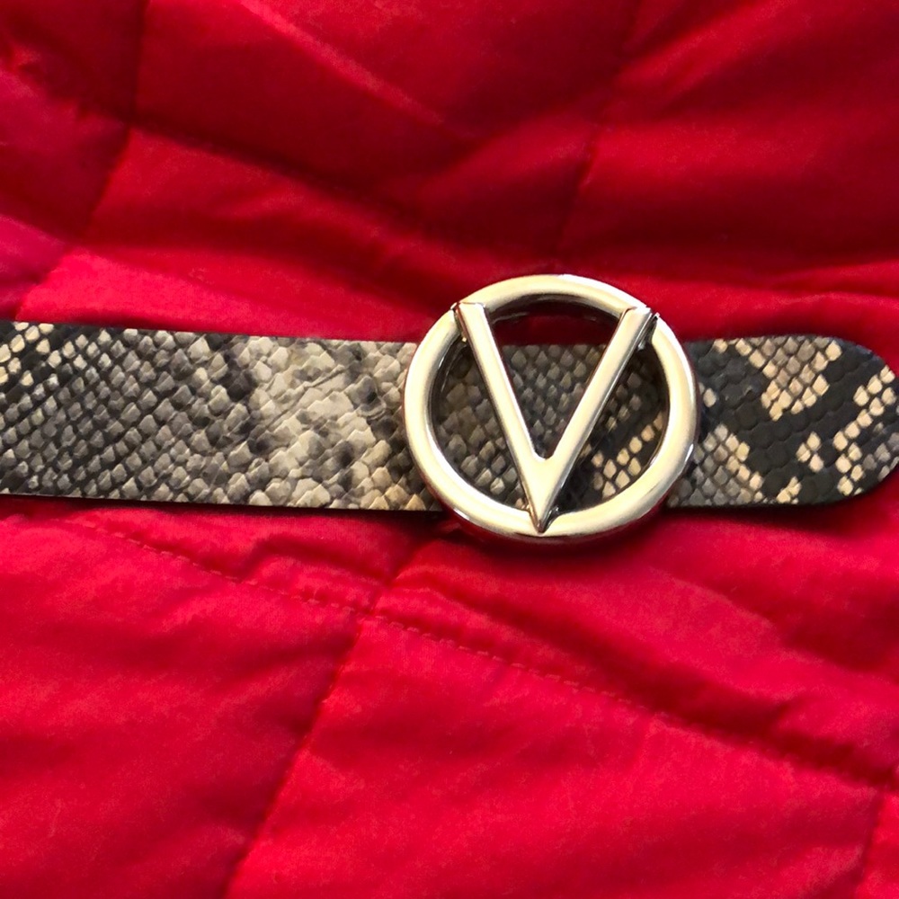 Valentino animal print belt silver buckle. Small
